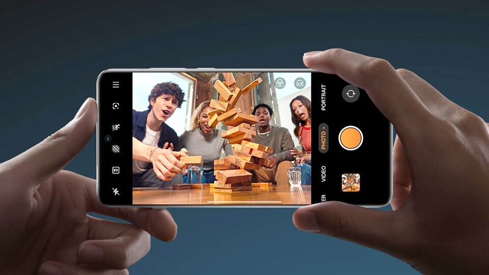 Ich nutze ganz gerne den Master-Modus, in dem ich selbst die Belichtung, Schärfe und den Weißabgleich kontrolliere.