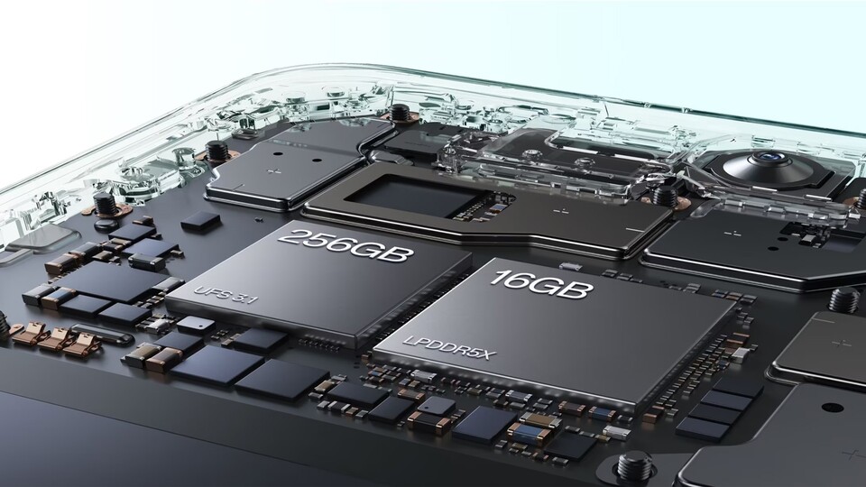 Ein schneller Chip, 16 Gigabyte Arbeitsspeicher und üppige 256 GB Speicher gewährleisten ein jederzeit hohes Arbeitstempo.