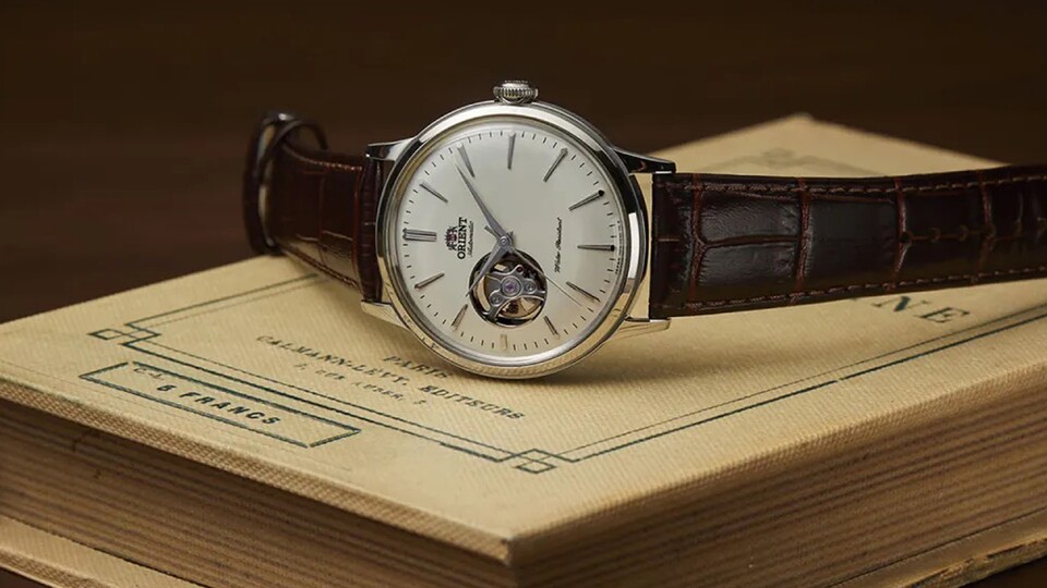 Auch bei Uhren gibt es eine Art Herzstück, das abhängig vom Modell genau zur Schau gestellt wird. (Bild: Orientwatches)
