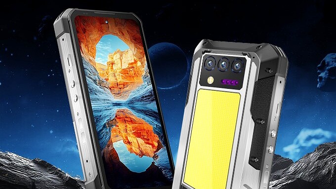 Das Oukitel Titan ist eine Powerbank mit eingebauten Handy, Beamer und Taschenlampe. (Bildquelle: Oukitel Kickstarter)