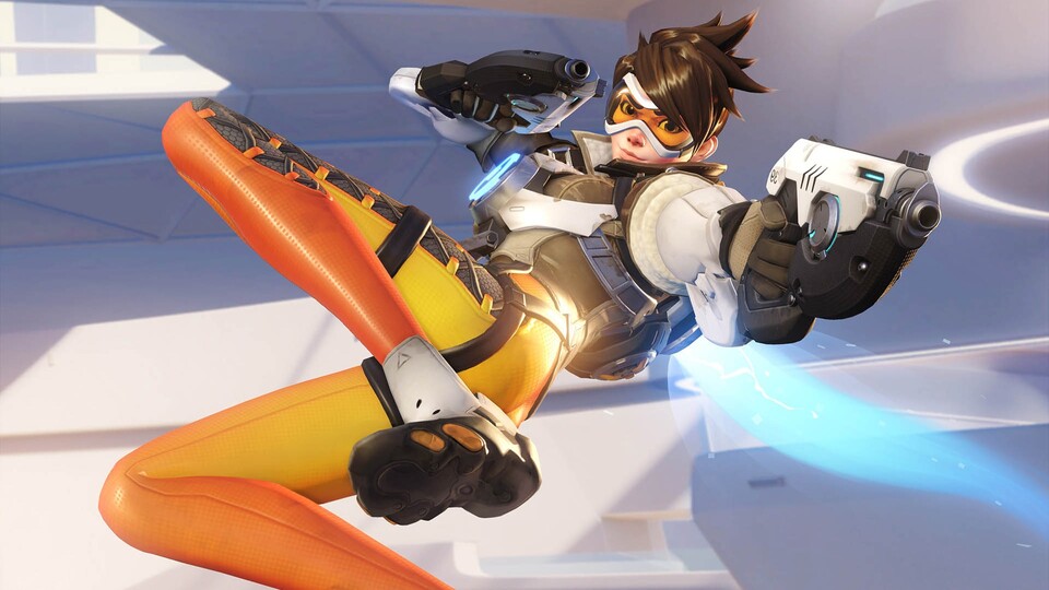 Tracer ist das Aushängeschild von Overwatch und auch in Heroes of the Storm als Heldin spielbar.