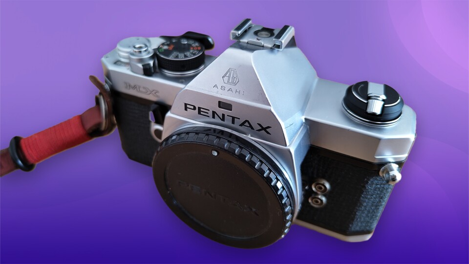 Die Pentax MX eignet sich perfekt, um für kleines Geld die manuelle Fotografie zu erlernen.