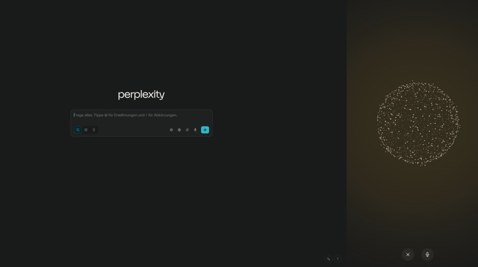 Die Oberfläche in einem neuen Tab kennt ihr, falls ihr schonmal Perplexity genutzt habt. Auf der rechten Seite erscheint außerdem eine wabernde Kugel aus Punkten, die für den Sprachassistenten steht.