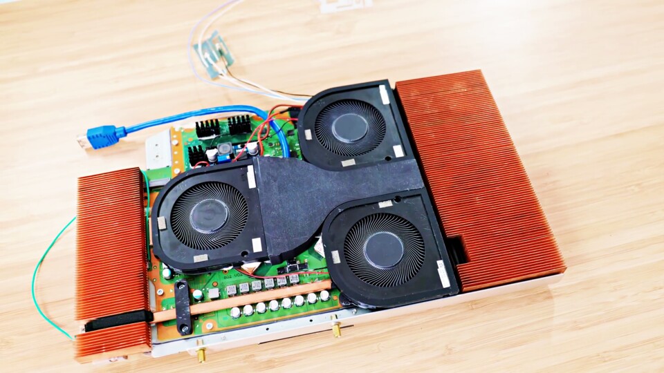 Das fertige Kühlsystem des PS5-Tablets. (Bild: DIY Perks)