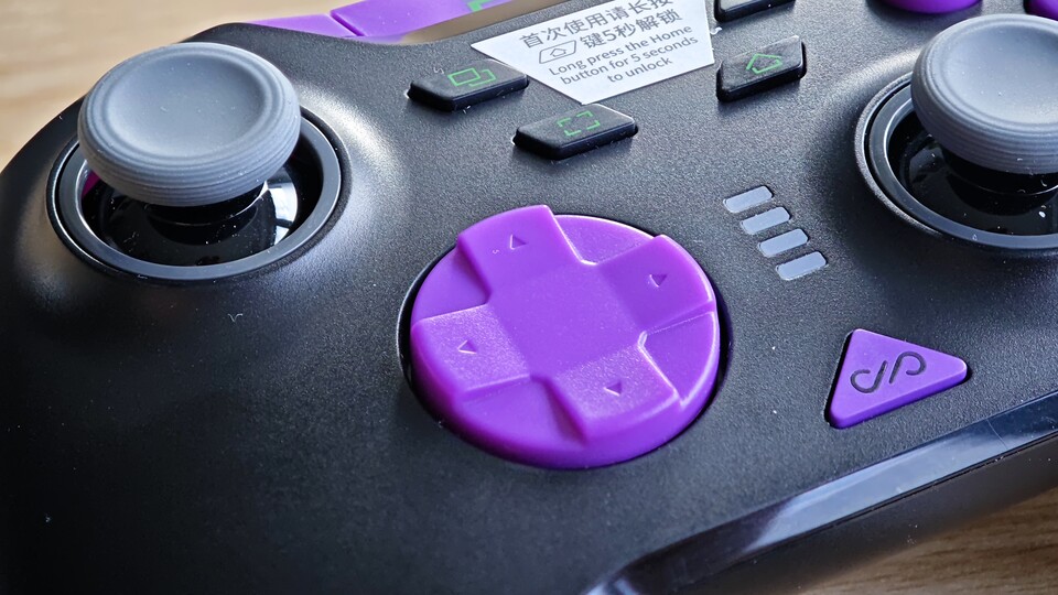 Tekken und DJ Max machten auf diesem D-Pad nicht gerade Laune. Die Sticks haben mir aber gut gefallen und waren sehr geschmeidig in der Bedienung. (Bildquelle: Duy Linh DinhGameStar Tech)