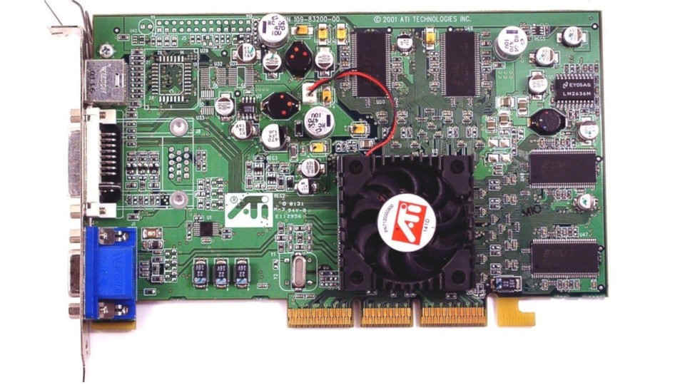 Die ATI Radeon 7500 wird in 150 nm gefertigt und ist mit dem RV200-Grafikchip bestückt.