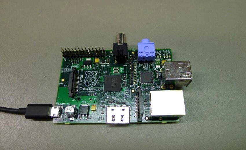 Winzig klein und sparsam im Verbrauch - der 19-Euro-Computer Raspberry Pi.