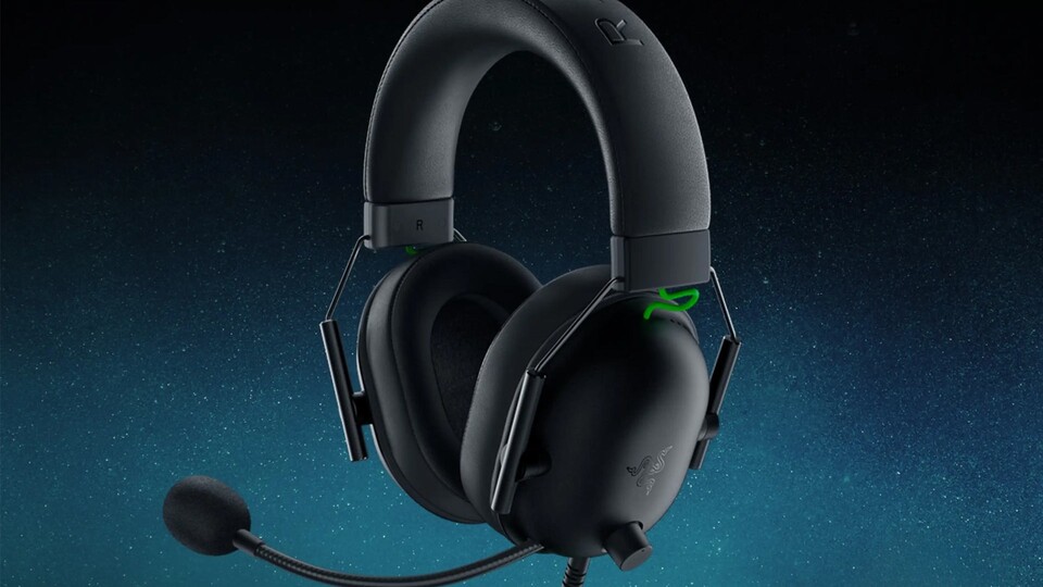 Das Headset lässt sich überall anschließen, wo ihr eine 3,5mm-Klinge reinbekommt.