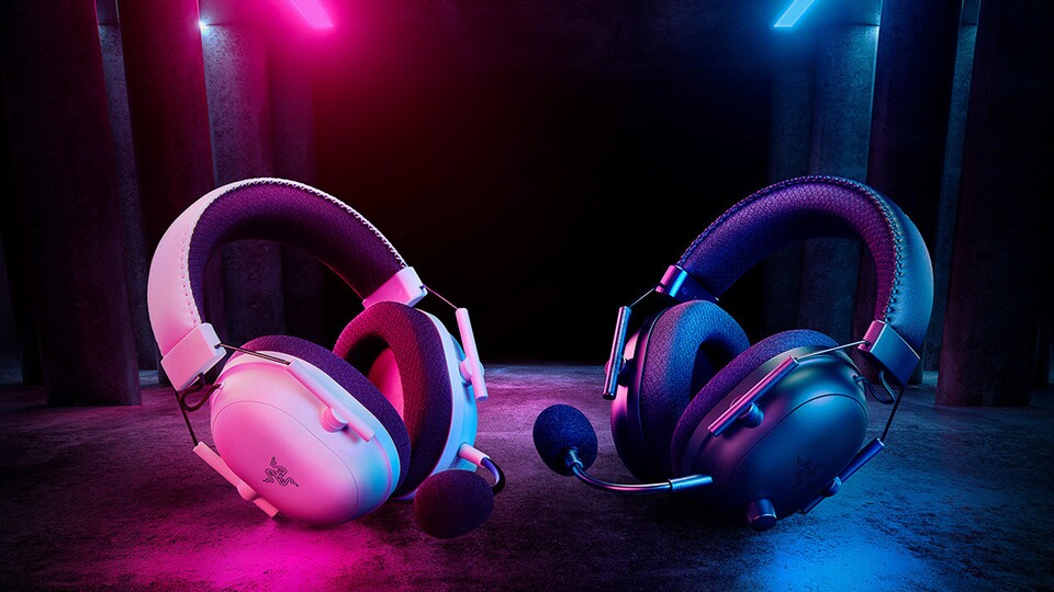 Das Razer BlackShark V2 Pro Gaming Headset ist in den Farben Schwarz + Weiß verfügbar.