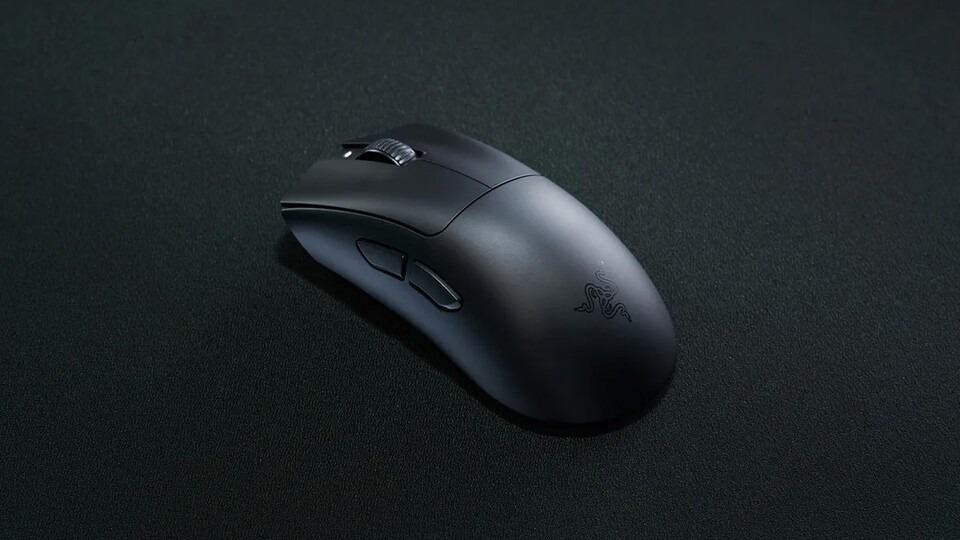Schlaue Schlange: Die Razer DeathAdder V3 setzt auf durchdachten Minimalismus, anstatt auf ein überladenes Design mit dutzenden klapprigen Tasten und RGB-Festbeleuchtung.