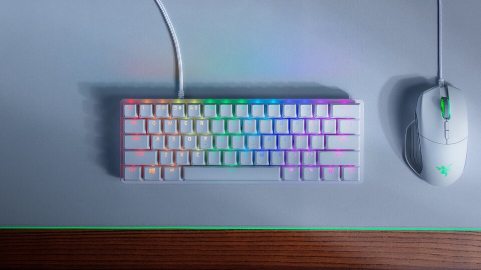 Die Huntsman Mini gibts im Angebot bei Cyberport auch in weiß zum Bestpreis.