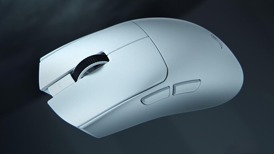 Trotz des minimalistischen Desgins solltet ihr diese Maus auf dem Zettel haben.