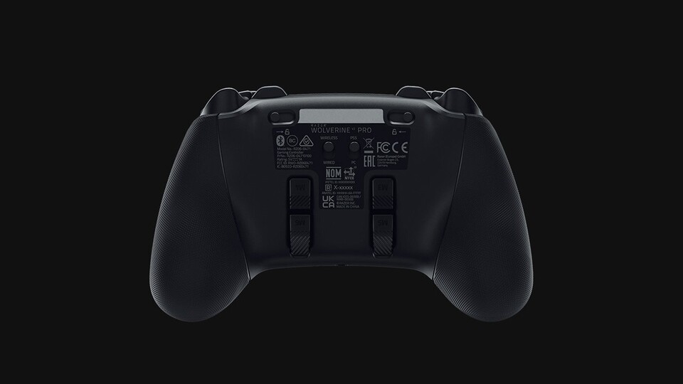 Vier zusätzliche zusätzliche Trigger auf dem Rücken des Razer Wolverine V2 Pro verhelfen euch zu spielerischen Höchstleistungen!