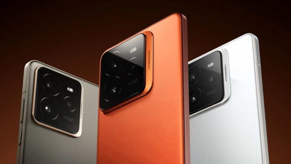 Das Realme GT 7 Pro ist in mehreren schicken Farben verfügbar - mein persönlicher Favorit ist das satte Orange!