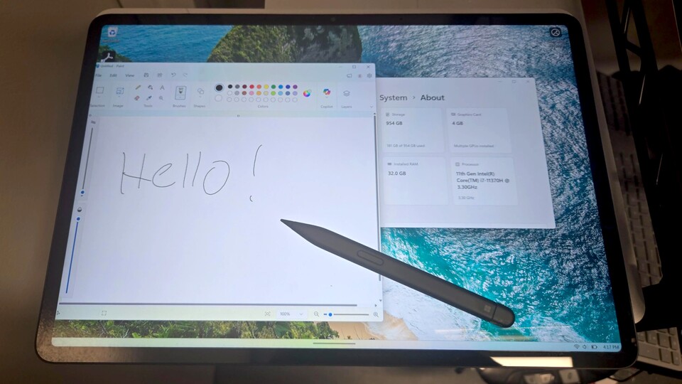 Dieses Surface Studio von Microsoft ist in jeder Hinsicht deutlich besser als das Geburtstagsgeschenk der Mutter. (Bild: Reddit-Nutzer GoodTofuFriday)