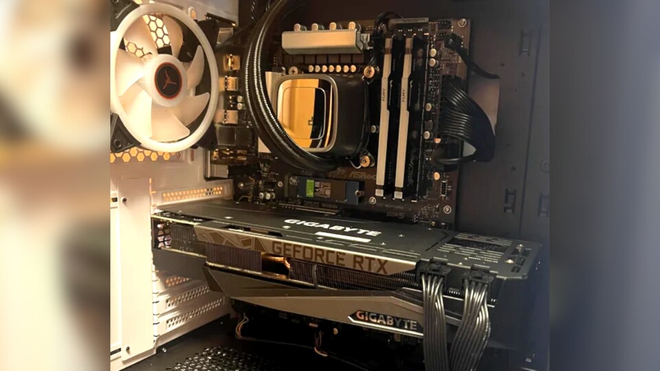 Die originale Bildunterschrift des Spielers im Forum lautet: Ich bin wieder da!!!! (Bild: Reddit-Nutzer CapitalD-colon)