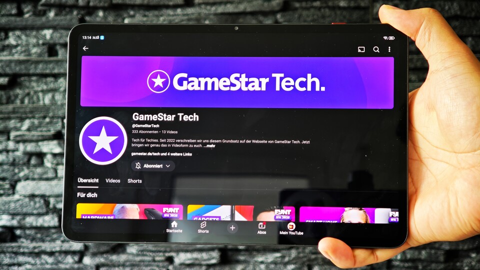 Auf einem Tablet macht die Multimedia-Nutzung definitiv mehr Spaß als auf einem Handheld. Achja, habt ihr schon GameStar Tech auf YouTube abboniert? (Bildquelle: Duy Linh DinhGameStar Tech)