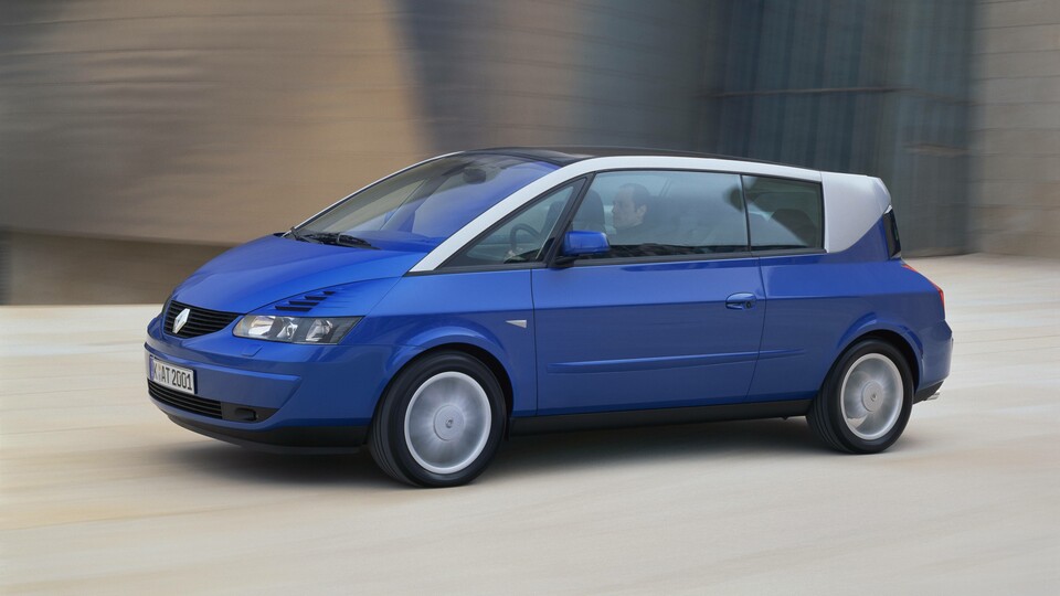 So sieht der Avantime von der Seite aus. Er erinnert schon sehr an den Espace. (Bildquelle: Renault)