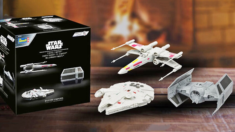 Bei diesem Star Wars-Adventskalender bekommt ihr gleich drei ikonische Raumschiffe: Einen X-Wing, den Millennium Falcon und einen TIE-Advanced.