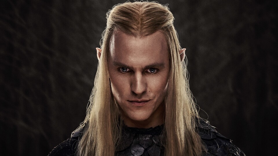 Sauron tarnte sich in Tolkiens Werk auch als Elb. Diesen Trick wendet er wohl nun auch in Die Ringe der Macht an.