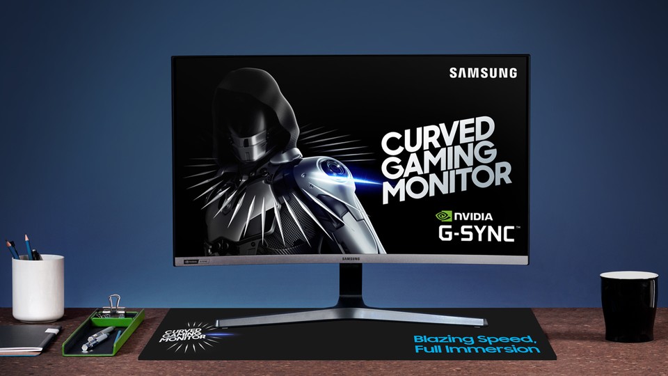Dieses Pressebild von Samsungs neuem Spieler-TFT CRG5 könnte man durchaus so verstehen, dass der Bildschirm ein G-Sync-Modul besitzt. Tatsächlich ist er aber lediglich als »G-Sync compatible« getestet worden.