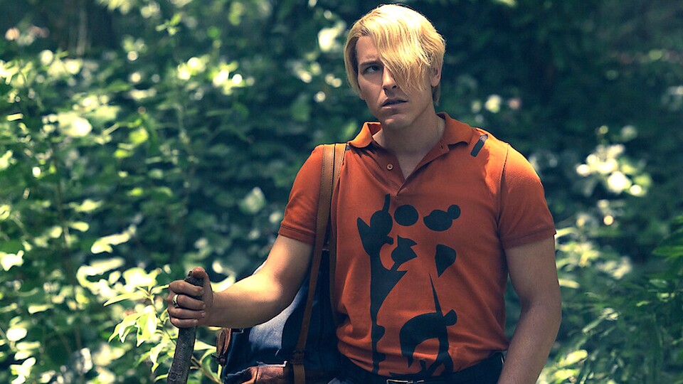 Koch Sanji legt großen Wert auf Stil und das sieht man unter anderem an seinen Ringen. Bildquelle: Netflix