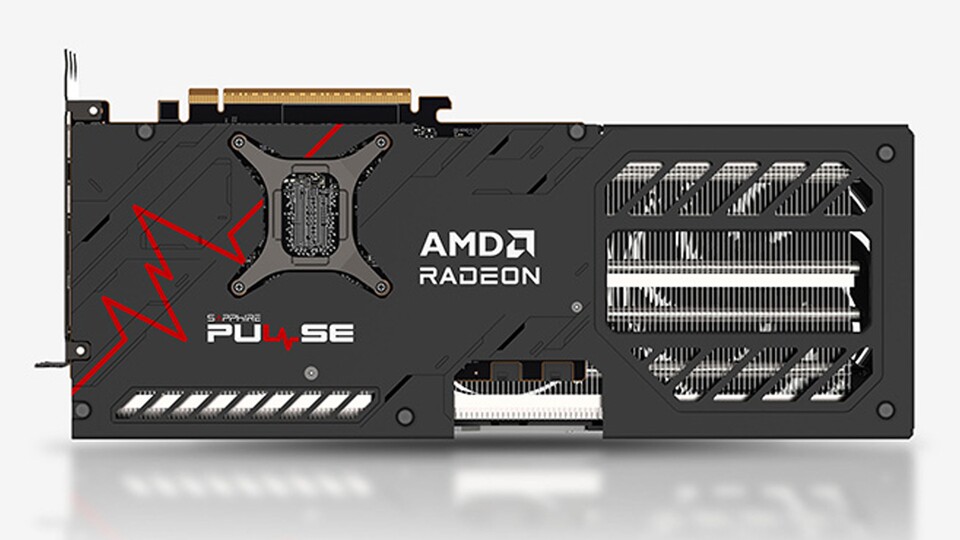 Links oben, in der Mitte von diesem Kreuz, liegt die GPU, sozusagen das Herzstück der Grafikkarte. Alle anderen Komponenten auf der Platine dienen nur dazu, dieser GPU zuzuarbeiten.