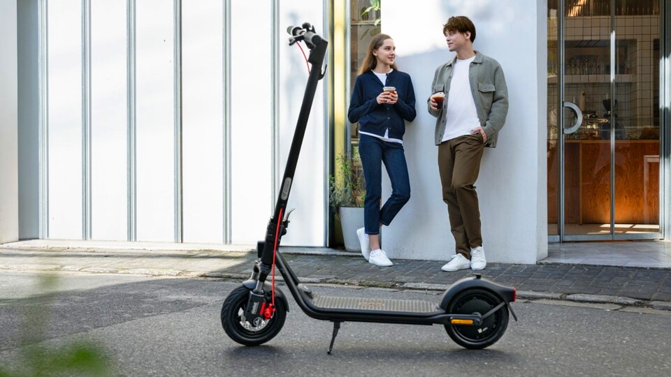 Auch die Konkurrenz von Ninebot entspricht bereits heute den gesetzlichen Anforderungen von morgen.