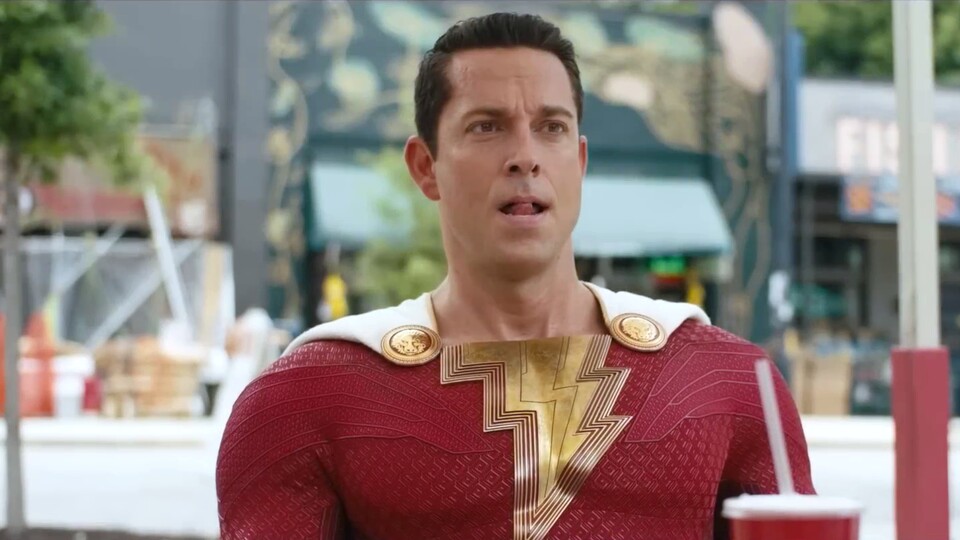 Shazam 2: Beim Kampf gegen riesige Drachen vergehen selbst Zachary Levi die Sprüche