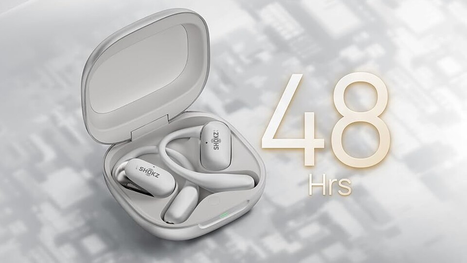 Kompaktes Power-Paket: Das Ladeetui sorgt für bis zu 48 Stunden Musikgenuss.