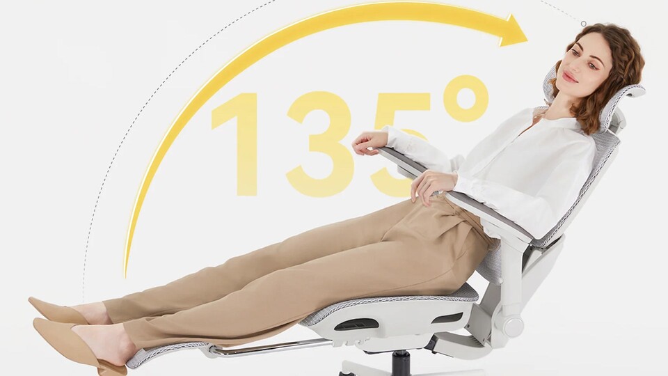 Für die ultimative Entspannung könnt ihr den Stuhl um 135 Grad kippen.