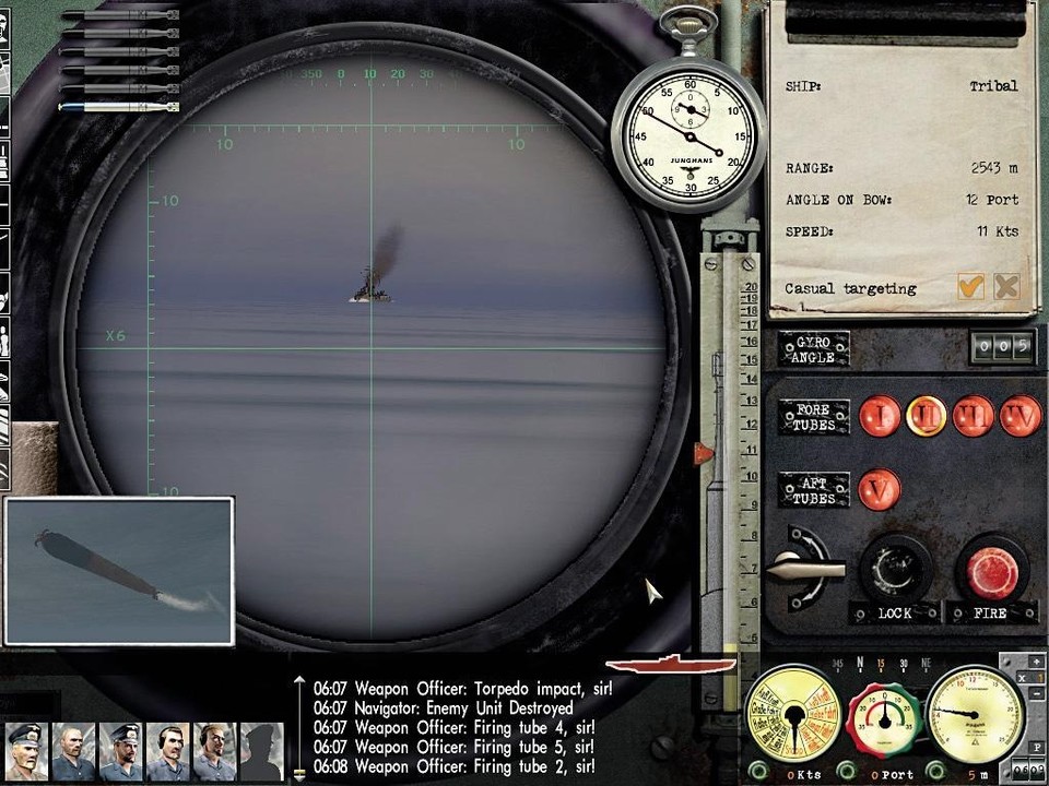 Während wir den Feind im Periskop behalten, wird der Torpedo eingeblendet.