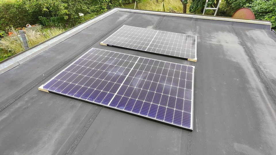 Your solar modules on the roof could also look like this.  In this case on a flat garage roof.