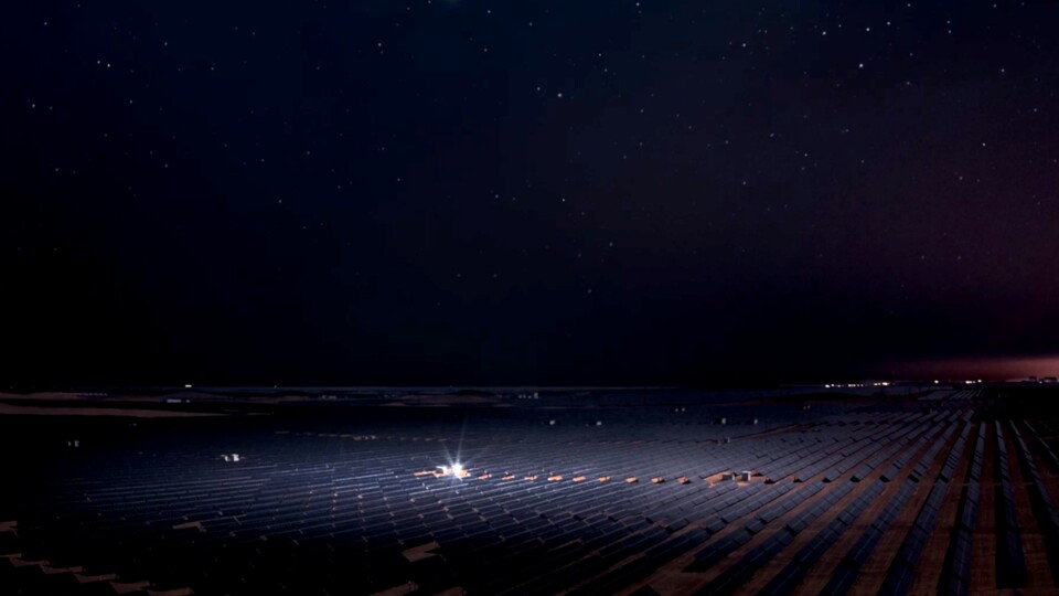 So stellt sich Reflect Orbital das Bescheinen eines Solarfeldes inmitten der Nacht vor, um lokal weiter für Solarstrom zu sorgen.
(Bildquelle: Reflect Orbital)