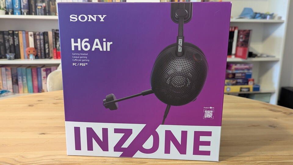 Die Verpackung des Headsets ist recht unscheinbar, beherbergt aber ein echtes Sound-Biest.