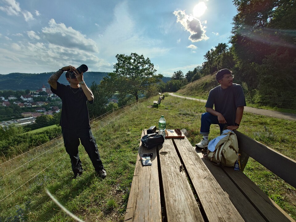 Hier finde ich die Lens Flares sogar sehr ästhetisch.