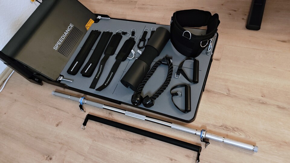 Mit diesem Zubehör lassen sich extrem viele Übungen ausführen. Jedes davon kann in Sekundenschnelle mit dem Gerät verbunden werden. (Bildquelle: Duy Linh DinhGameStar Tech)