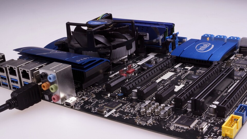 Videoausgänge für die beispielsweise im Intel Core i7 4770K integrierte Grafik finden sich auf allen Haswell-Mainboards. Ob DVI, VGA oder HDMI, entscheidet der jeweilige Hersteller.