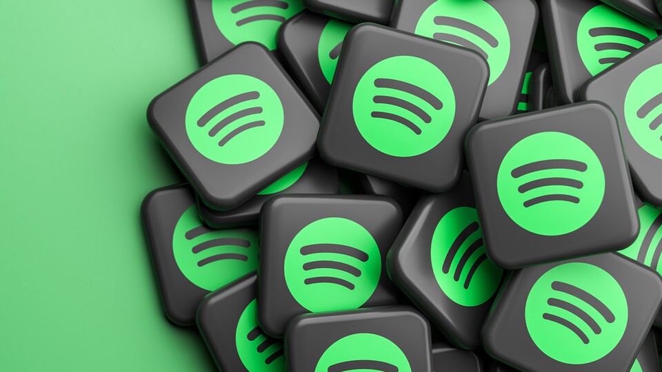 Das Deluxe-Abo von Spotify ist unterwegs. (Bildquelle: Andreas Prott via Adobe Stock)