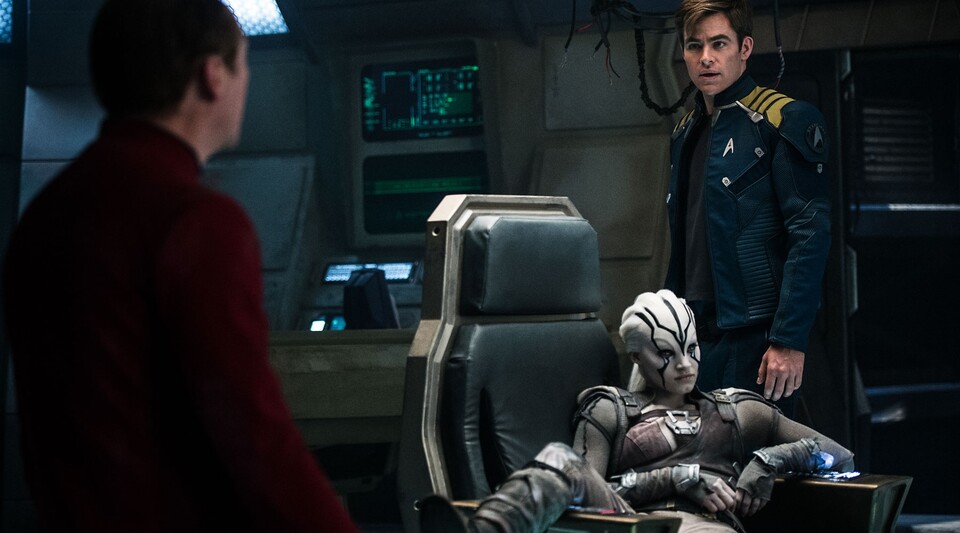 Star Trek Beyond - Clip mit Kirk, Bones, Sulu + Jaylah