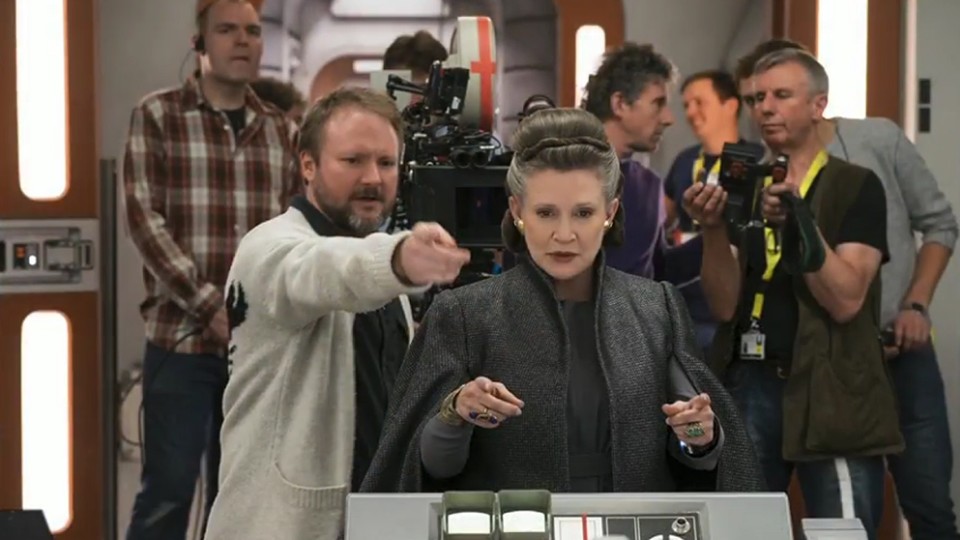 Star Wars 8-Regisseur Rian Johnson wollte keine einzige Leia-Szene mit Carrie Fisher nach ihrem Tod verändern.