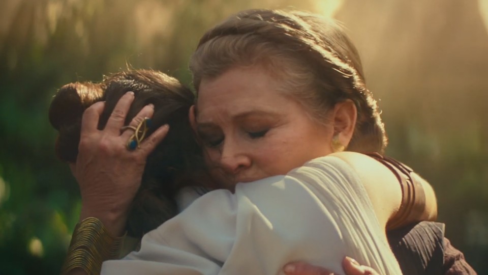 In Star Wars: Episode 9 - Der Aufstieg Skywalkers wird auch die Geschichte von Leia Organa zu Ende erzählt. Nach dem Tod von Carrie Fisher werden dafür nicht verwendete Szenen aus Episode 7 - Das Erwachen der Macht genutzt.