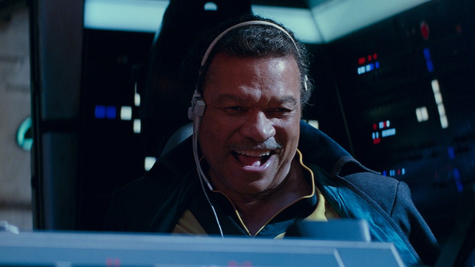 In Star Wars Episode 9: Der Aufstieg Skywalkers darf Lando noch einmal den Millennium Falken fliegen.