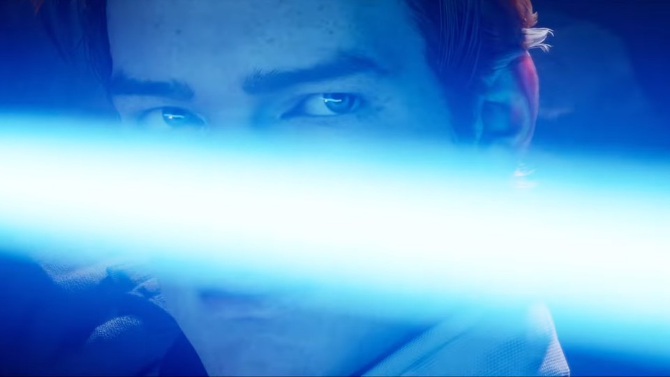 Wie Cal Kestis in Jedi: Fallen Order ein eigenes Lichtschwert basteln? In Galaxy's Edge bereits Realität - nur werden die Star-Wars-Waffen bald noch &quot;realistischer&quot;.