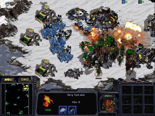 In StarCraft: Broodwar mussten die Terraner auch auf einem Eisplaneten gegen die Zerg kämpfen.