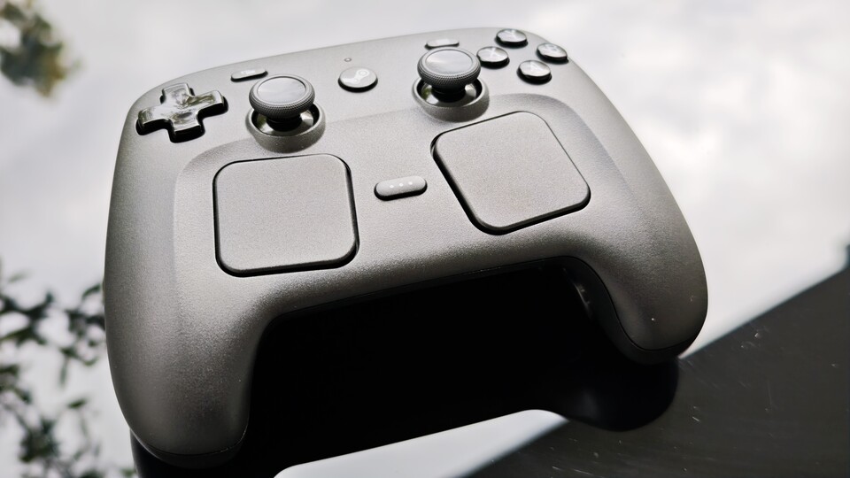 Der neue Steam-Controller hat angewinkelte Trackpads – das war nicht von Anfang an so geplant. (Bildquelle: Duy Linh DinhGameStar Tech)