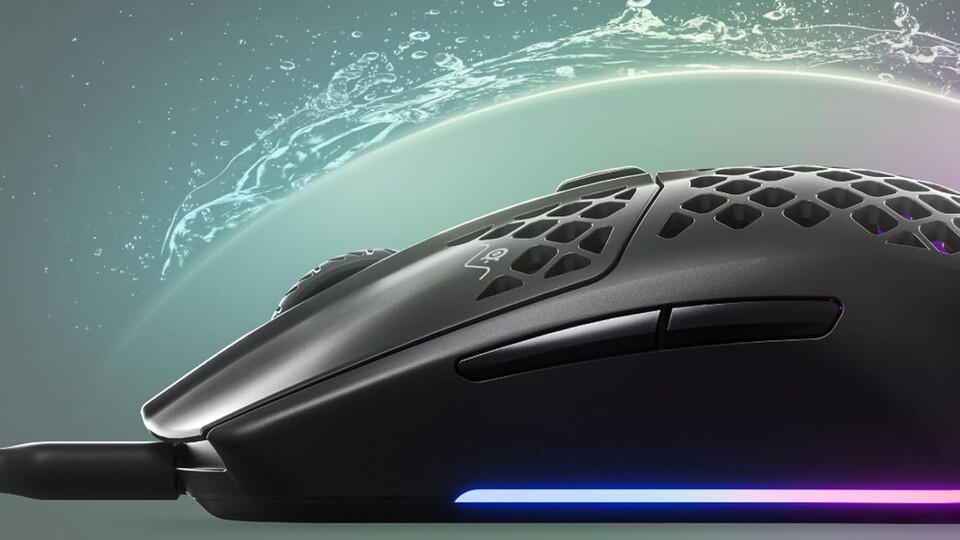 Dank der IP 54-Aquabarrier können eure Handflächen noch so sehr schwitzen, die Aerox 3 bleibt am Ball.