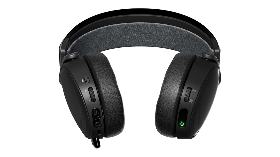 Perfekt geeignet für zahllose Gaming-Sessions: Beim SteelSeries Arctis 7+ kommt eine federleichte, aber robuste Stahlkonstruktion zum Einsatz.