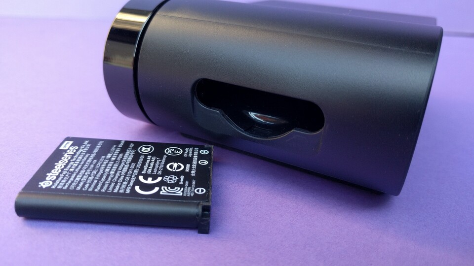 Wer immer einen vollen Akku zur Hand hat, muss sich um die Akkulaufzeit eigentlich keine Gedanken machen. (Bildquelle: Nele WobkerGameStar Tech)