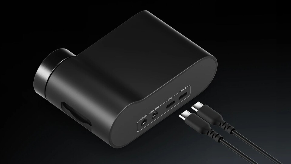 Die Base Station ist gleichzeitig die Ladestation für den Wechselakku und die Schaltzentrale für eure verschiedenen Geräte.